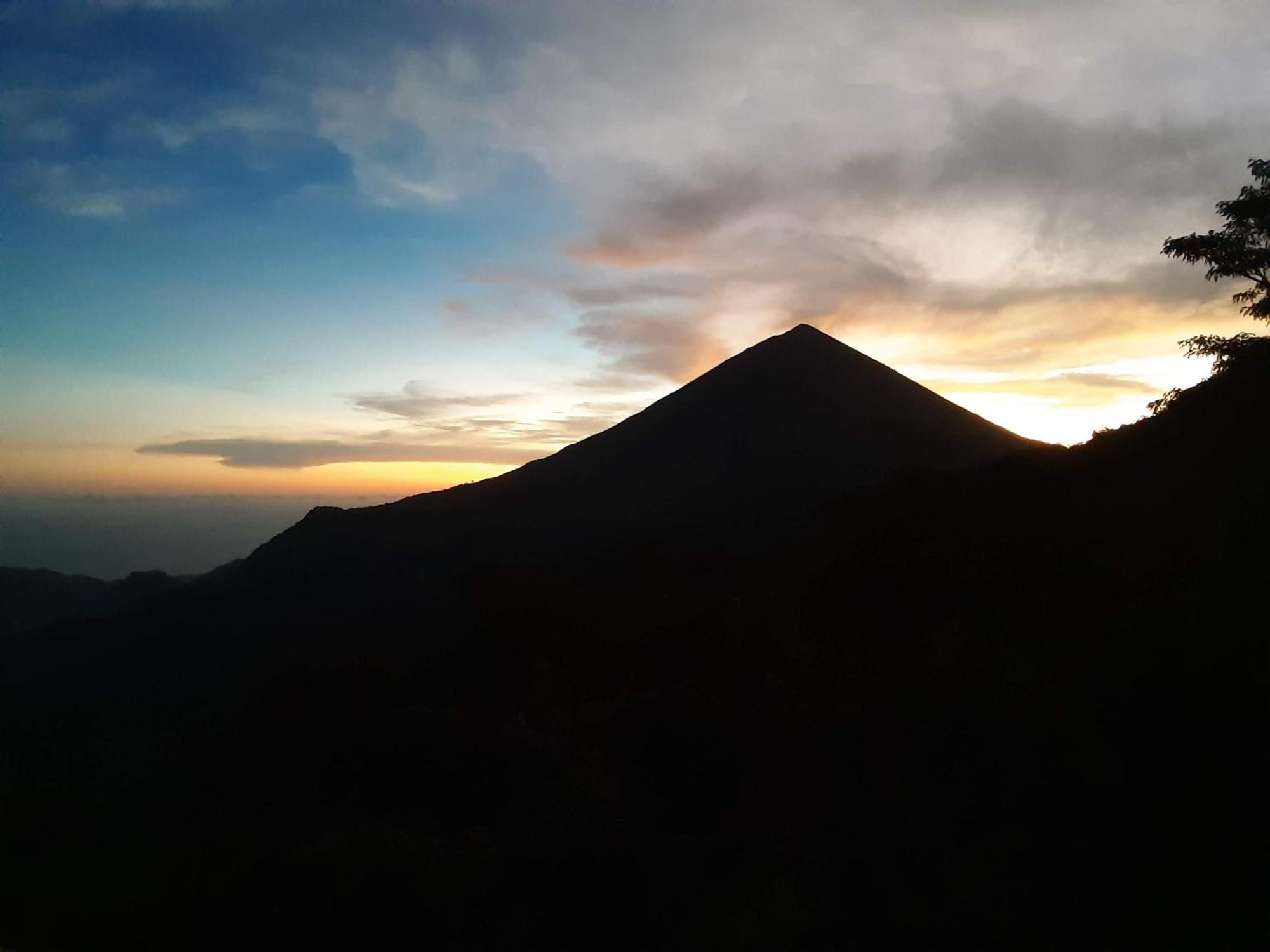 Bajawa Manulalu Jungle酒店 外观 照片